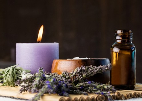 Aromaterapia: óleos essenciais para o bem-estar