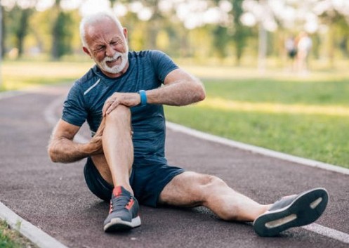 Como manter a saúde óssea com alimentação e exercícios