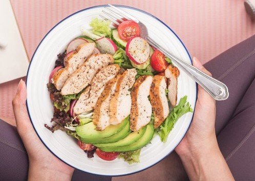 Como montar um prato equilibrado: guia prático